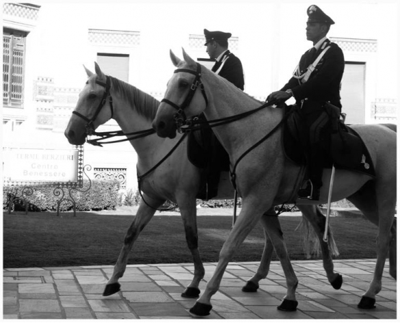 Piazza Lorenzo Berzieri: Inaugurazione della piazza con la rappresentanza Reggimento Carabinieri a Cavallo