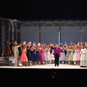 Elisir d'Amore, opera lirica di Gaetano Donizzetti: Anno 2011 - la compagnia teatrale di Sassari sul palco