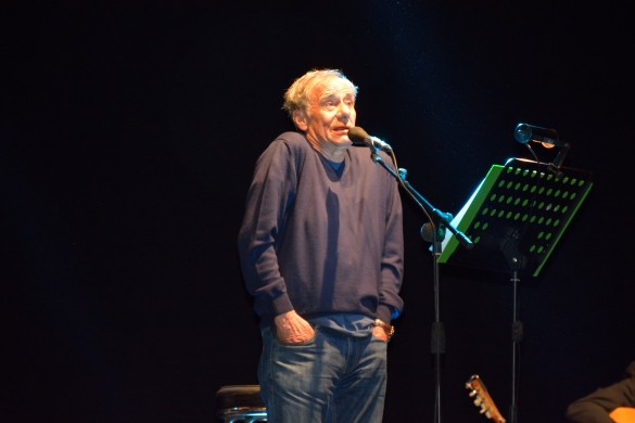 Roberto Vecchioni in Concerto: Teatro Nuovo Salsomaggiore - «Il Mercante di Luce Tour 2015»