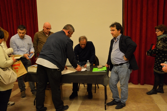 Roberto Vecchioni in Concerto: Teatro Nuovo Salsomaggiore - «Il Mercante di Luce Tour 2015», 