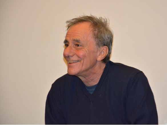 Roberto Vecchioni in Concerto: L'artista al Teatro Nuovo di Salsomaggiore