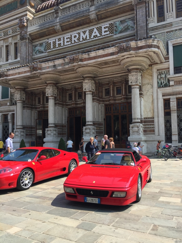 Salsomotormeeting: Anno 2015 - Auto Ferrari in esposizione