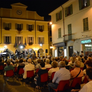 Salso Summer Class & Festival: 24 giugno 2016 - La piazza gremita dal pubblico