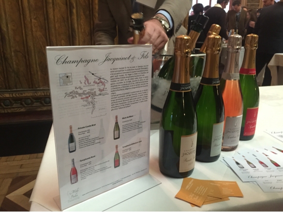 Palazzo Congressi: Salone Moresco, stand produttore bollicine Francia