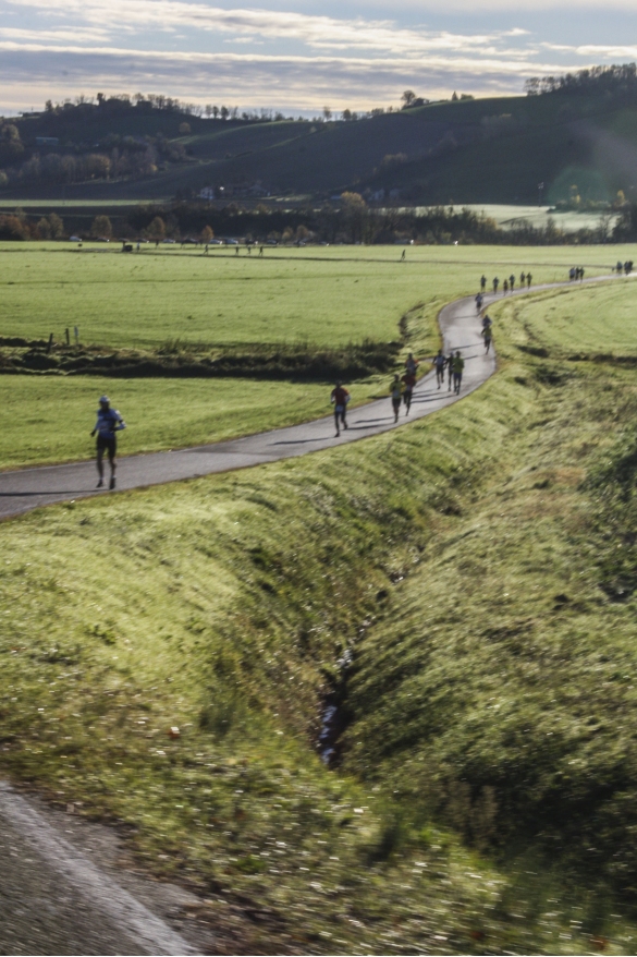 Podismo - Ultra K Marathon: Corsa tra il verde delle colline