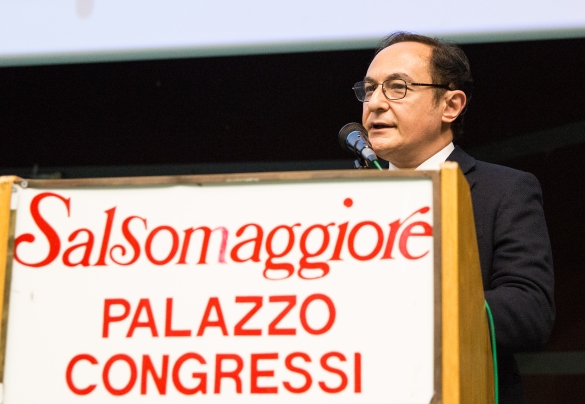 Bridge Mondiali Juniores: Palazzo Congressi, Auditorium Europa cerimonia di inaugurazione. Il benvenuto di Patrick Choy, Vice-Presidente Federazione Mondiale Bridge