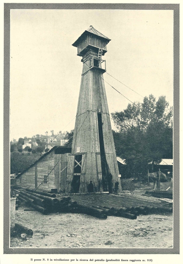 Conferenza Giornata Miniere: Immagine d'epoca: trivellazione per la ricerca del petrolio