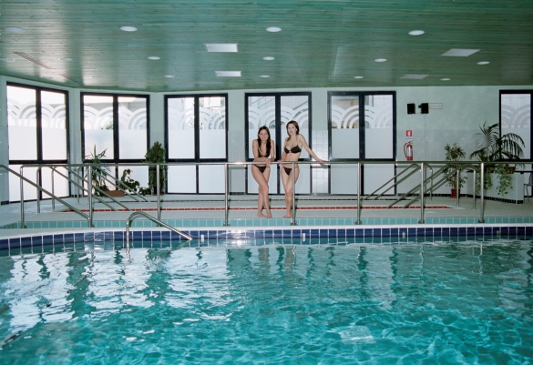 Centro Benessere Terme di Tabiano: La piscina del centro Benessere T-SPATIUM dello Stabilimento termale Respighi