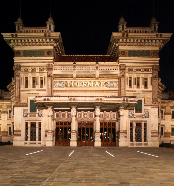 Piazza Lorenzo Berzieri (Salsomaggiore Terme, Italia): La maestosa facciata delle Terme Berzieri