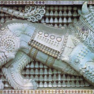 3_salsomaggiore_(pr),_terme_berzieri_-_chimera_in_grès