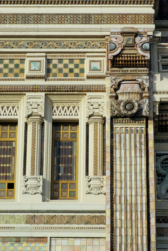 Terme Lorenzo Berzieri : Esterno, particolare architettonico