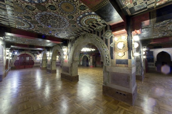 Palazzo Congressi: Taverna Rossa