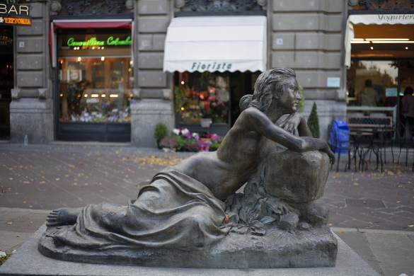 La Nostalgia : Statua bronzea di Cristoforo Marzaroli