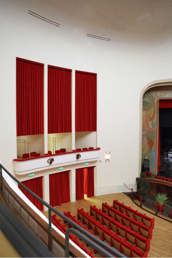 Teatro Nuovo: Interno