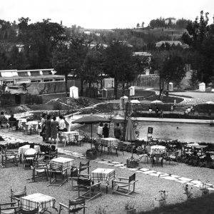 Piscina Comunale Leoni: 