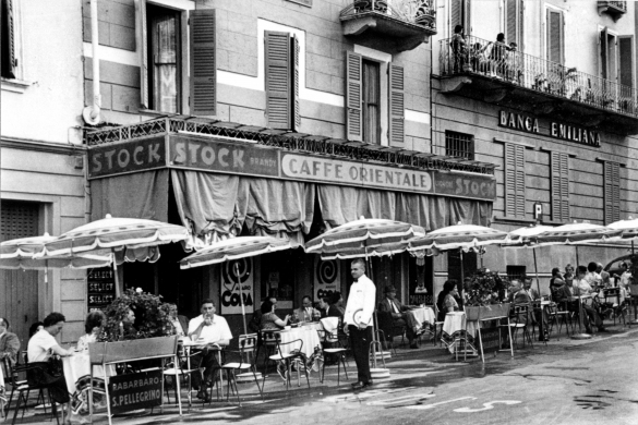 Cafè Orientale: Lo storico cadè situato di fronte alle Terme Berzieri