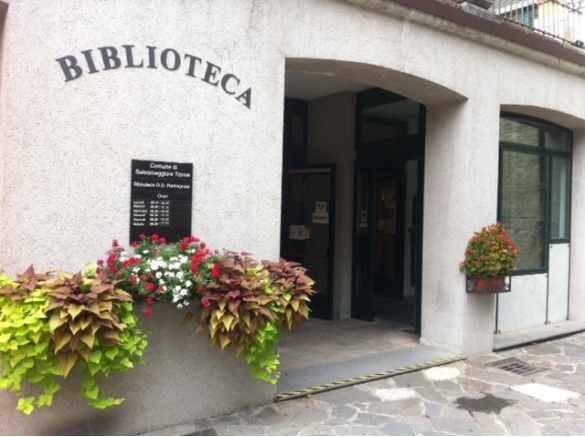 Biblioteca Comunale : Esterno