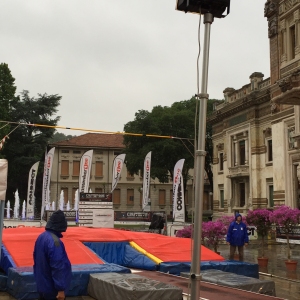 Salso con l'asta - CNU: Gara ufficiale di salto con l'asta in piazza Berzieri (campo omologato)