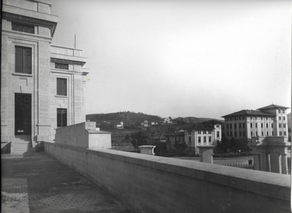 Terme Giacomo Tommasini - Collezione Biblioteca Comunale G. D. Romagnosi: 1933 circa - Veduta panoramica dal palazzo 