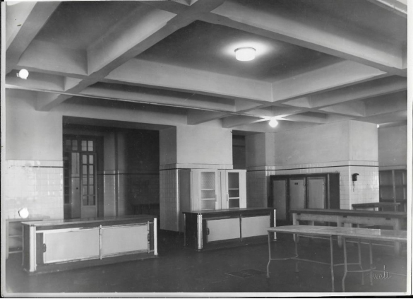 Terme Giacomo Tommasini - Collezione Biblioteca Comunale G. D. Romagnosi: 1933 circa - Cucina, particolare