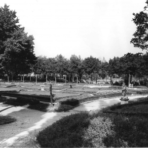 Parco Mazzini - Collezione Biblioteca Comunale G. D. Romagnosi