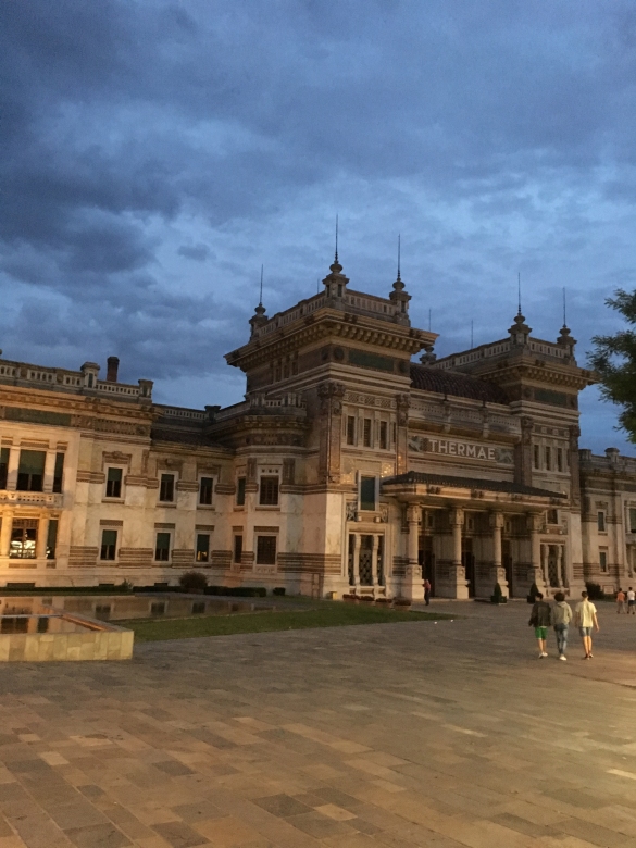 Piazza Lorenzo Berzieri: 