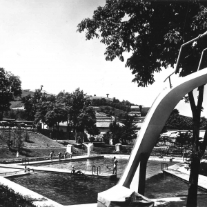 Piscina Leoni - Collezione Biblioteca Comunale G. D. Romagnosi: Anni '30 del Novecento - La piscina