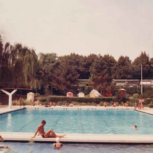 Piscina Leoni - Collezione Biblioteca Comunale G. D. Romagnosi