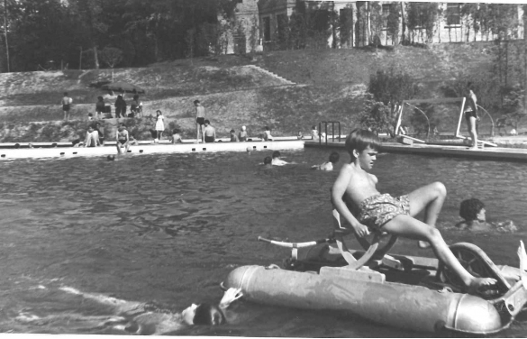 Piscina Leoni - Collezione Biblioteca Comunale G. D. Romagnosi: Anni '60 del Novecento -