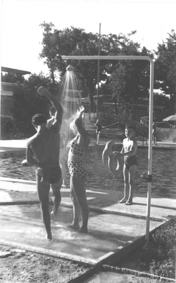 Piscina Leoni - Collezione Biblioteca Comunale G. D. Romagnosi: Anni '60 del Novecento 