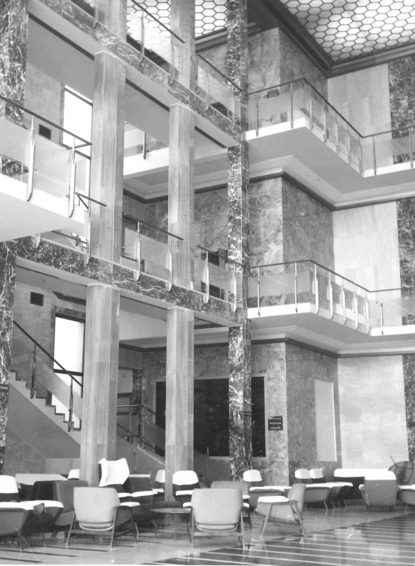 Terme di Tabiano - Collezione Biblioteca Comunale G. D. Romagnosi: Anni '60 del Novecento - Particolare architettonico dell'interno
