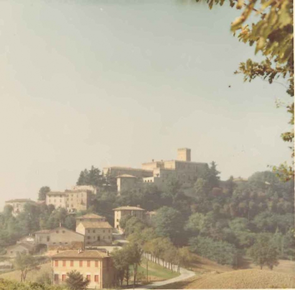 Castello di Tabiano- Collezione Biblioteca Comunale G. D. Romagnosi: Anni '60 del Novecento -