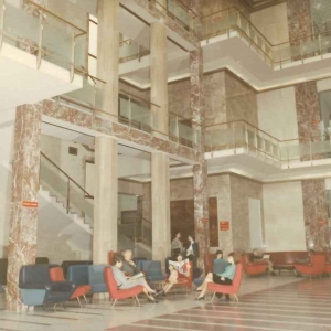 Terme di Tabiano- Collezione Biblioteca Comunale G. D. Romagnosi: Anni '60 del Novecento -L'atrio dello stabilimeto termale
