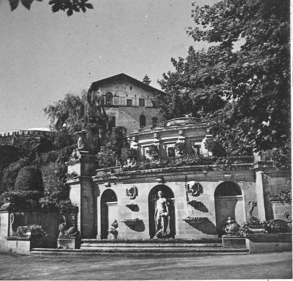 Poggio Diana - Collezione Biblioteca Comunale G. D. Romagnosi: Anni '60 del Novecento  - La fontana del Nettuno