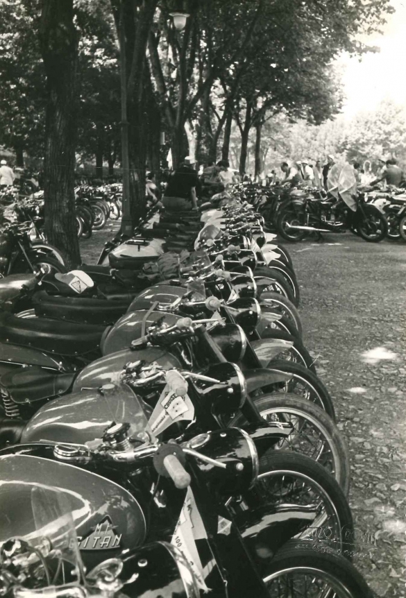 8° Motoraduno Nazionale GITAN - Collezione Biblioteca Comunale G. D. Romagnosi: Anni '60 del Novecento 