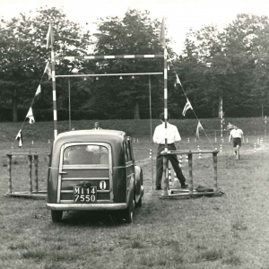 Gara Automobilistica - Collezione BIblioteca G.D.Romagnosi: 1961, Ponte automobilistico Napoli-Milano organizzato dai giornali 'Il mattino' e 'Corriere di Napoli'