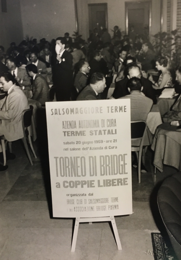 Gioco Bridge : 29 giugno 1959 - Salsomaggiore Terme, torneo di bridge a coppie libere organizzato dal Bridge Club di Salsomaggiore Terme 