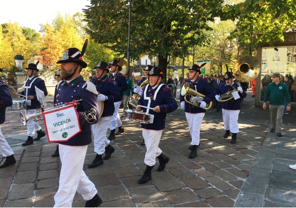 Raduno Alpini a Salsomaggiore Terme: Fanfara storica Monte Pasubio
