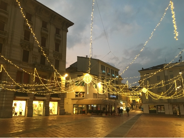 Luminarie di Natale: Festa di luci in città