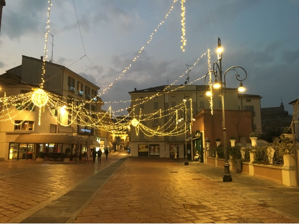 Luminarie di Natale: Festa di luci in città