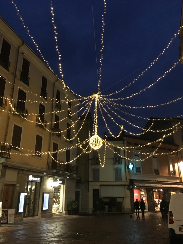 Luminarie di Natale: Festa di luci in città