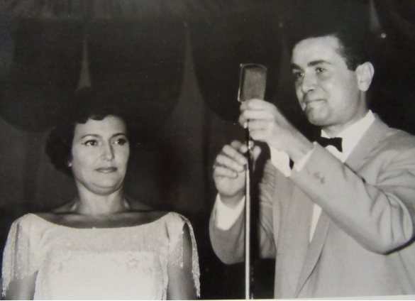 Teatro Nuovo Salsomaggiore Terme: Anni '60 del Novecento - La cantante Nilla Pizzi ed Enzo Tortora al Teatro Nuovo di Salsomaggiore