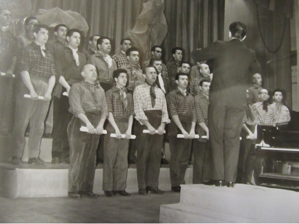 Teatro Nuovo Salsomaggiore Terme: Anni '60 del Novecento - La corale di Parma al Teatro Nuovo