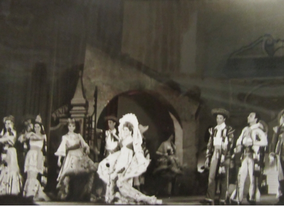 Artisti in uno spettacolo al Teatro Nuovo: Anni '60 del Novecento 