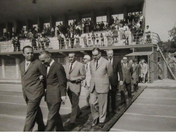 Stadio Francani - Collezione Biblioteca Comunale G.D. Romagnosi : Anno 1967 - Inaugurazione stadio con le autorità