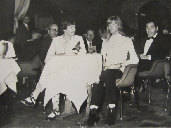 Premio Regia tTelevisiva : Anni '60 del Novecento -I cantanti  Francoise Hardy e Antoine ospiti all'evento 