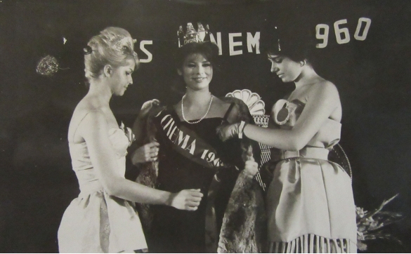 1960 Concorso Nazionale Miss Cinema - Collezione Biblioteca Comunale G.D. Romagnosi: 19 giugno 1960 - L'elezione di Miss Cinema, Viviana Romano