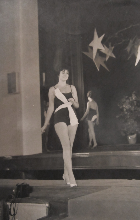 1960 Miss Italia - Collezione Biblioteca Comunale G.D. Romagnosi: 10 -11 settembre 1960 - Layla Rigazzi eletta Miss Italia 