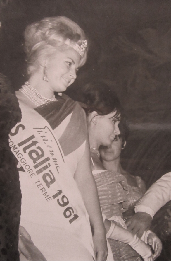 1961 Concorso Nazionale Miss Italia - Collezione Biblioteca Comunale G.D. Romagnosi: Franca Cattaneo, genovese, eletta Miss Italia 1961