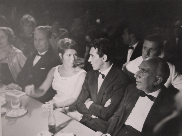 1963 Concorso Nazionale Miss Italia - Collezione Biblioteca Comunale G.D. Romagnosi: settembre 1963 - Delia Scala e Walter Chiari, nella giuria  della 24^ edizione del Concorso 